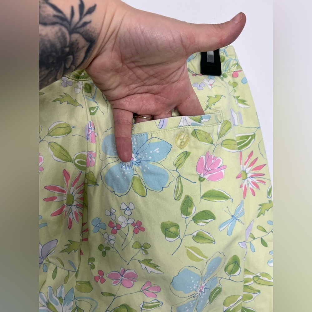 Appleseed’s Capris Size 8 - Picture 6 of 12